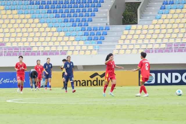 U16 nữ Thái Lan ghi bàn rất sơm